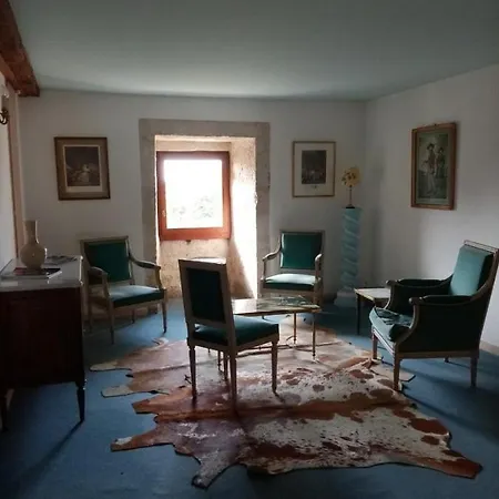 La Maison Royale *