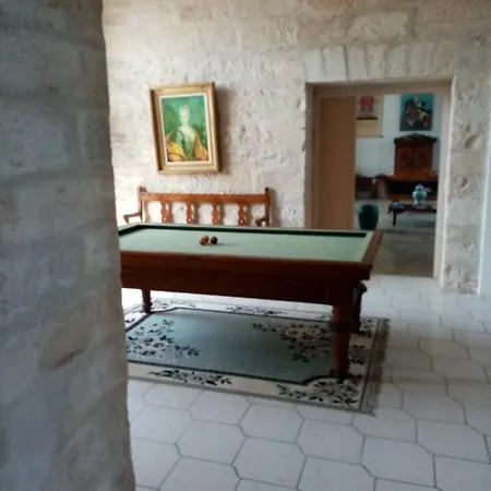 La Maison Royale Pesmes