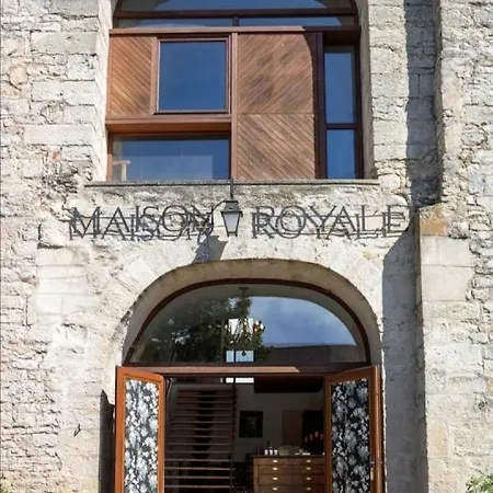 La Maison Royale Gasthof Pesmes