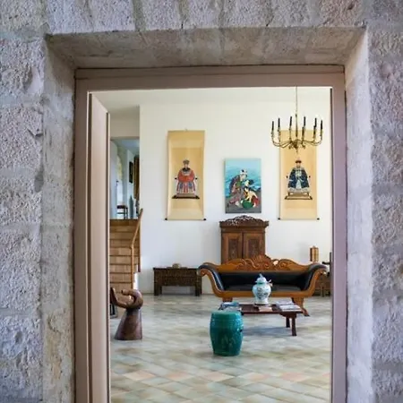 La Maison Royale Gasthof Pesmes